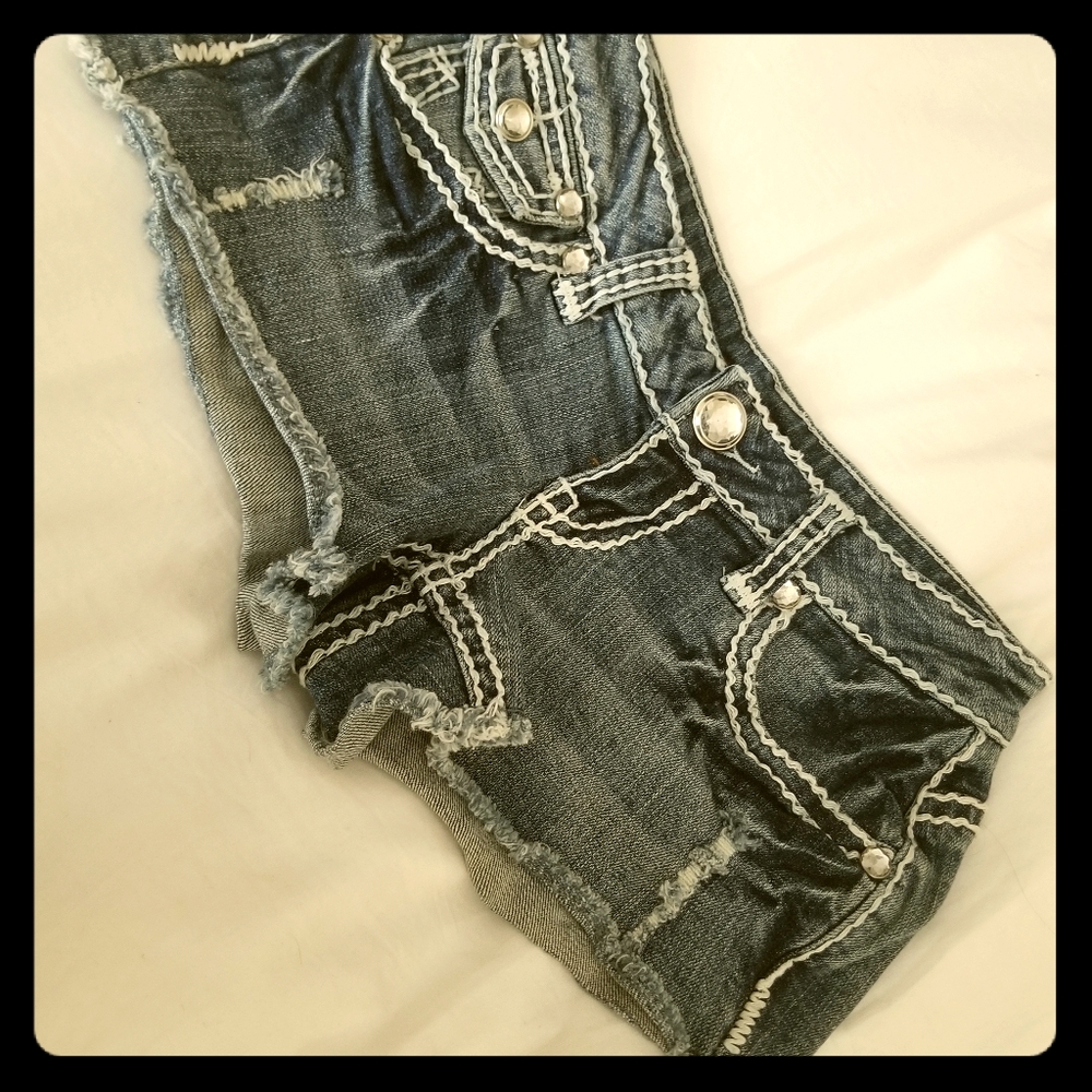 Zana Di short shorts with bling